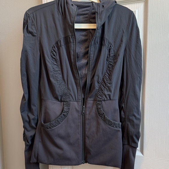 Lululemon Dance Studio Jacket Size 6 Reversible Blue/Grey Full Zip Hooded Track - Picture 1 of 7